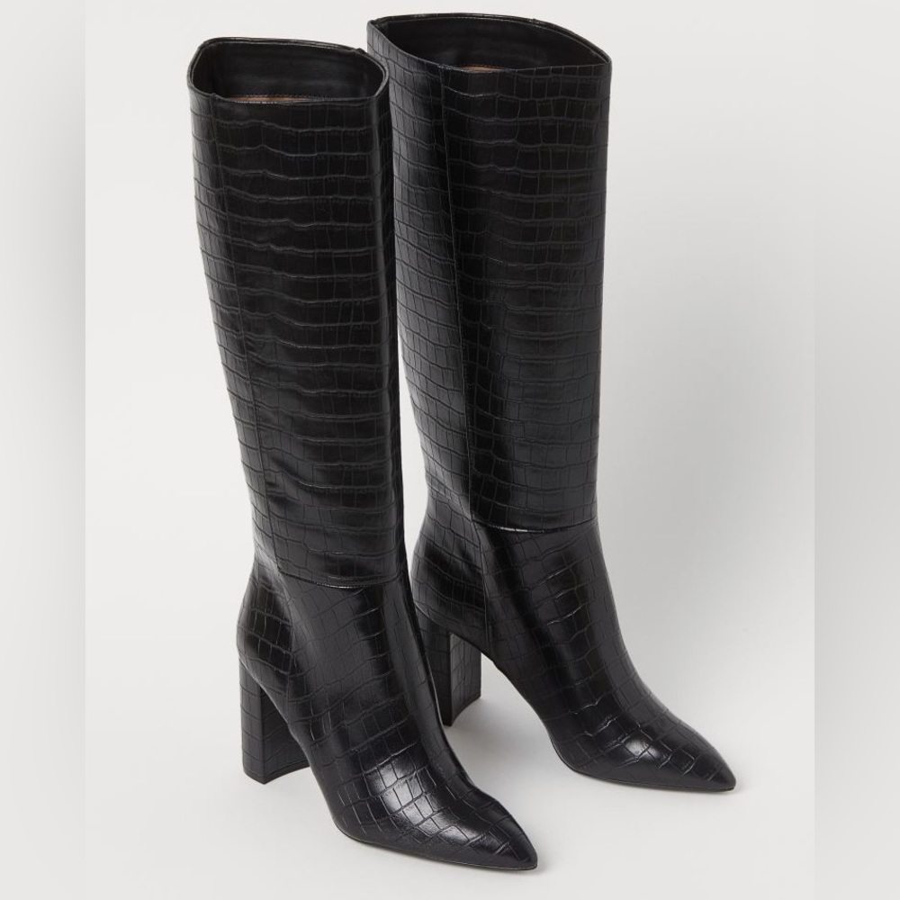 Brand New Crocodile patterned boots